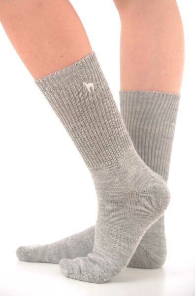 Alpaka Socken SOFT aus 52% Alpaka & 18% Wolle silbergrau L 42-44
